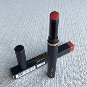 Mac powder kiss velvet blur slim stick - 893 sweet cinnamon